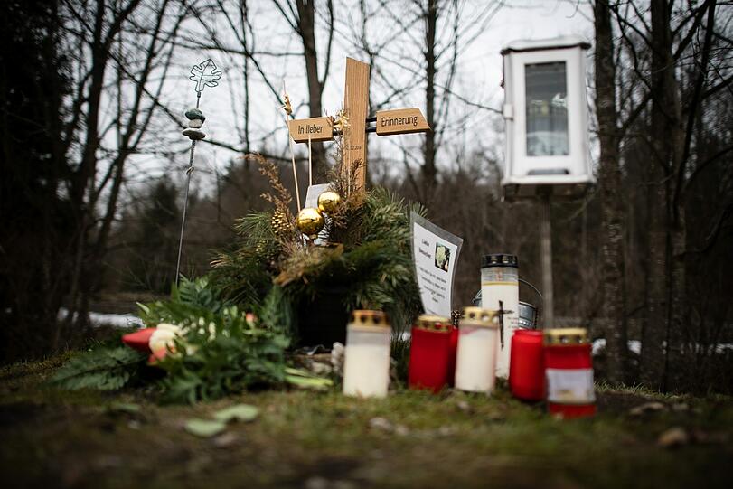 Bei dem Zugunglück vor einem Jahr kamen zwölf Menschen ums Leben, 69 Insassen wurden teils lebensgefährlich verletzt.