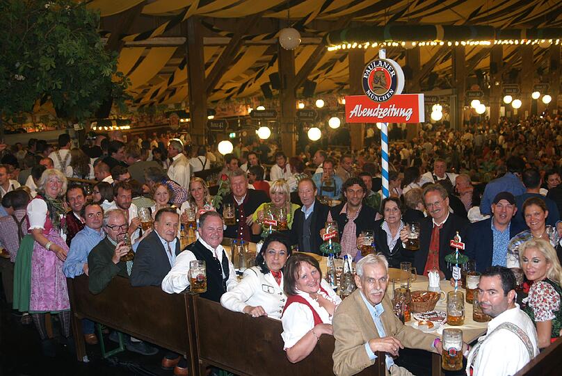 Der AZ-Wiesnstammtisch - zünftig am Donnerstag im Winzerer Fähndl.