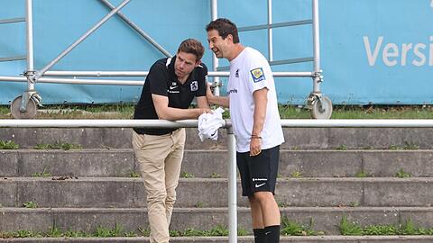Halten zusammen: Sportchef Christian Werner (l.) und Trainer Argirios Giannikis.
