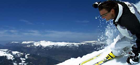 Wintertraum: mit der richtigen Wahl des Skigebiets und der Ausrüstung