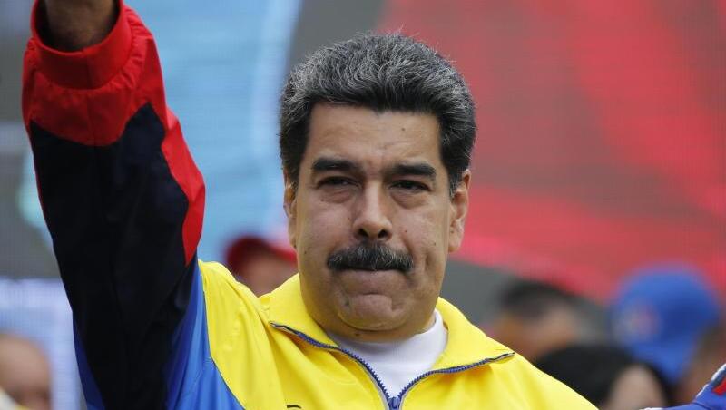 Mitten im Machtkampf zwischen Regierung und Opposition in Venezuela will sich Präsident Nicolás Maduro Unterstützung von Kremlchef Wladimir Putin holen. Mitten im Machtkampf zwischen Regierung und Opposition in Venezuela will sich Präsident Nicolás Maduro Unterstützung von Kremlchef Wladimir Putin holen.