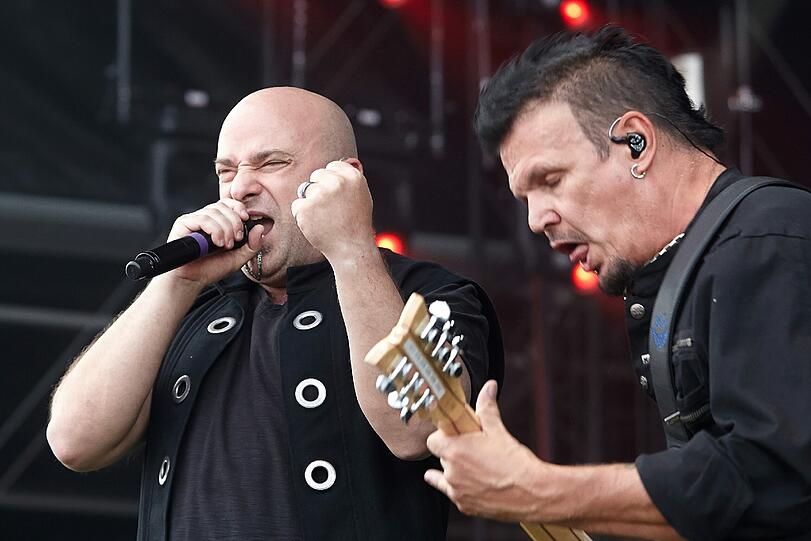 Die Bilder vom ersten Tag des Festivals Rock am Ring 2016 in Mendig.