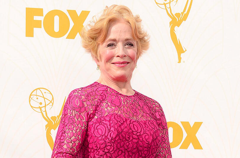 "Two and a Half Men"-Star Holland Taylor ist lesbisch.