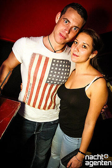 Die besten Party-Bilder vom Freitag. Hier in der Nachtgalerie.