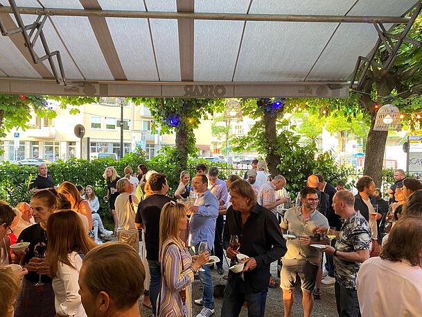 Die Terrasse ist noch Schwabings Geheimtipp! Die Terrasse ist noch Schwabings Geheimtipp!