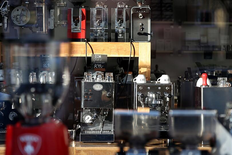 Sehr edle Maschinen für guten Kaffee bei moba coffee.