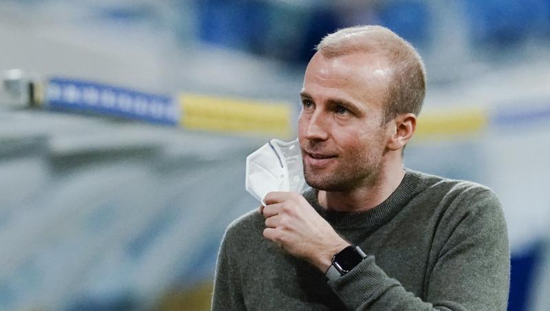 Muss einige Ausfälle im Team kompensieren: Hoffenheims Trainer Sebastian Hoeneß.