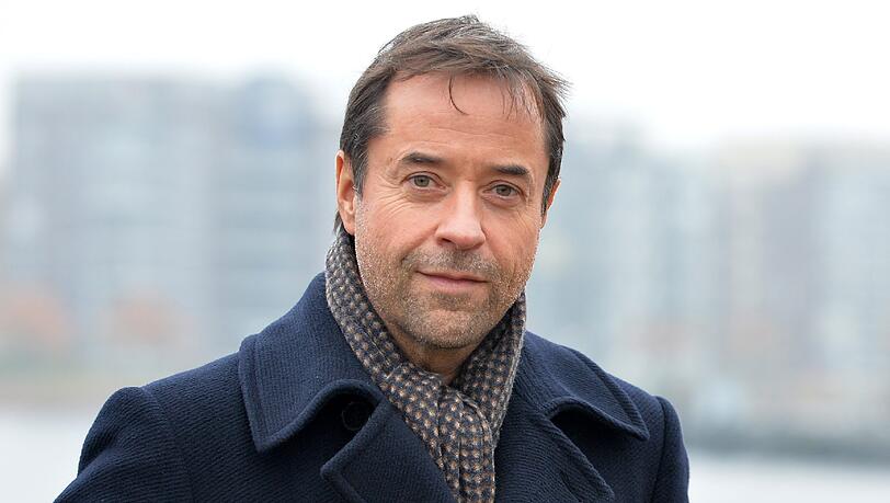 Jan Josef Liefers ist einer der beliebtesten Schauspieler Deutschlands. Jan Josef Liefers ist einer der beliebtesten Schauspieler Deutschlands.