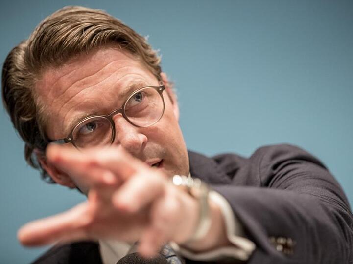 Andreas Scheuer (CSU), Bundesminister für Verkehr und digitale Infrastruktur, spricht zum Thema Diesel.