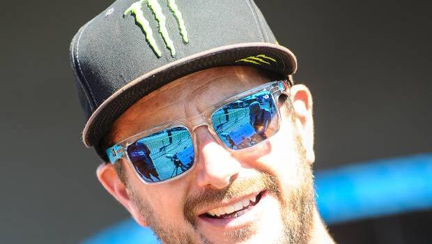 Der 45-jährige Ken Block aus Kalifornien tritt beim RallyCross in Fröttmaning an: Bis zu 10 Fahrer duellieren sich auf dem Kurs. Der 45-jährige Ken Block aus Kalifornien tritt beim RallyCross in Fröttmaning an: Bis zu 10 Fahrer duellieren sich auf dem Kurs.
