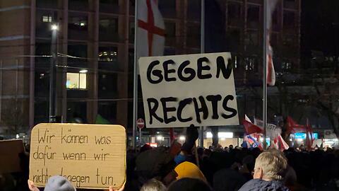 Von Sylt bis München werden an diesem Wochenende Zehntausende Menschen bei Demos gegen rechts erwartet.