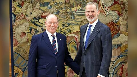 F&uuml;rst Albert (li.) und K&ouml;nig Felipe trafen sich im Zarzuela-Palast.