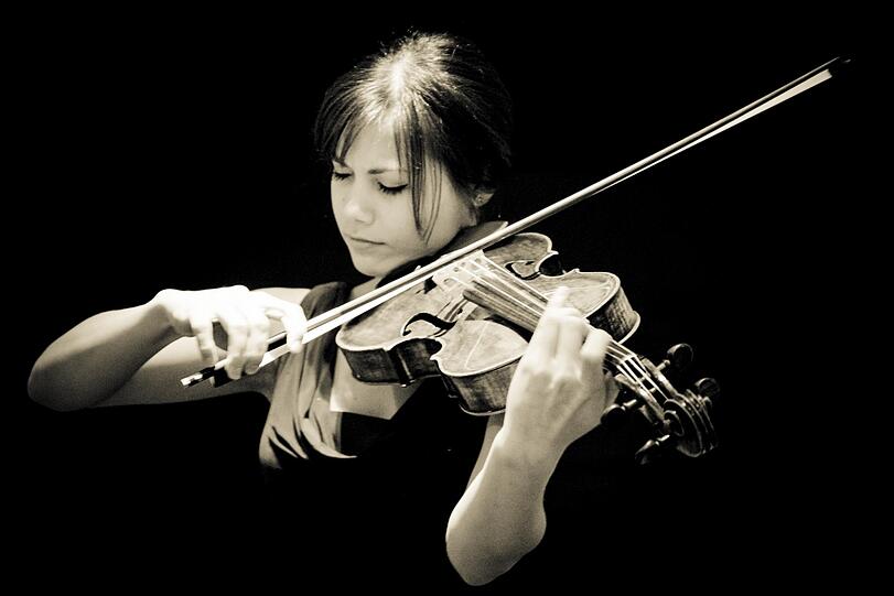Die Musikerin spielt seit ihrer Kindheit die Bratsche.