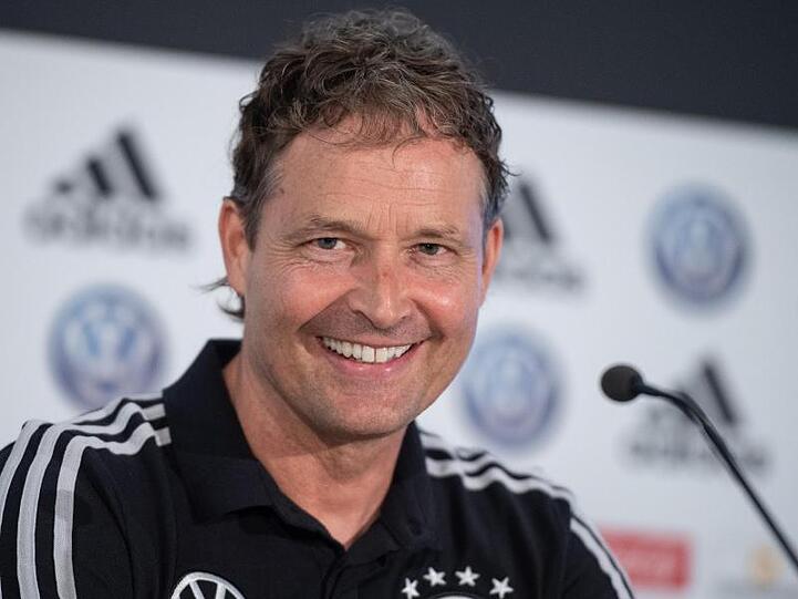 Co-Trainer Marcus Sorg ersetzt den erkrankten Joachim Löw.