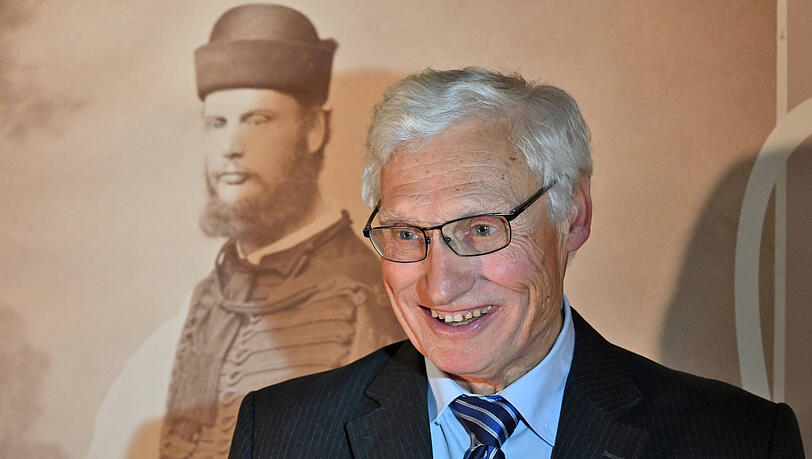 Prinz Luitpold von Bayern ist der Vater von Prinz Ludwig und der Urenkel von König Ludwig III. Prinz Luitpold von Bayern ist der Vater von Prinz Ludwig und der Urenkel von König Ludwig III.