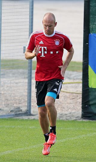 Das erste Training von Arjen Robben in Riva.