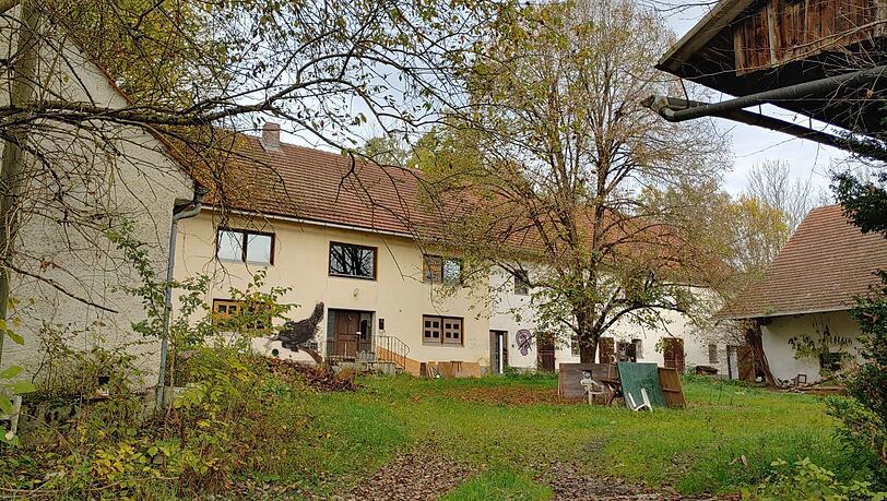 Der Vierseithof in Wolfersdorf 2 - daher der Name "WDzwo" - steht seit fast zehn Jahren leer.