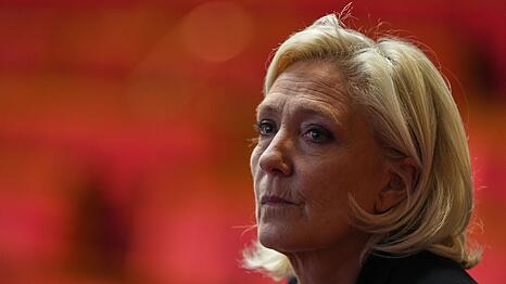 Die Ergebnisse der Teilwahl des Senats st&auml;rken Marine Le Pen den R&uuml;cken (Archivbild).