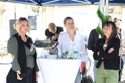Mona Fuchs, Julia Schmitt-Thiel und Nicola Holtmann (v.l.). Mona Fuchs, Julia Schmitt-Thiel und Nicola Holtmann (v.l.).