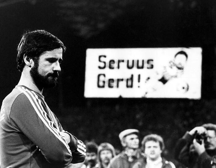 Beim seinem offiziellen Abschiedspiel 1983 im Olympiastadion.