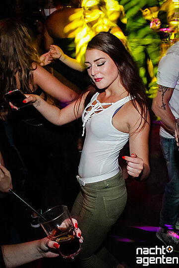 Im neuraum wurde zu Partysounds ordentlich gefeiert. Foto: TomKiwi