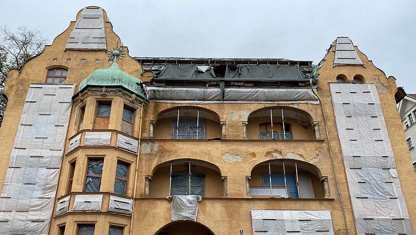 Das herrschaftliche Palais in der Schubertstraße verfällt zunehmend. Das herrschaftliche Palais in der Schubertstraße verfällt zunehmend.