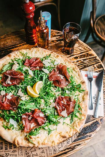 Pizza Bresaola