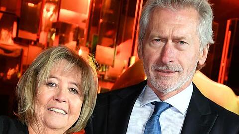 Feiern Weihnachten ohne Geschenke: Paul Breitner und seine Frau Hildegard.