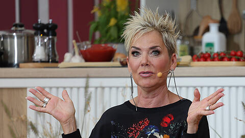 Inka Bause will kein Dirndl mehr tragen. Was hat es damit auf sich?