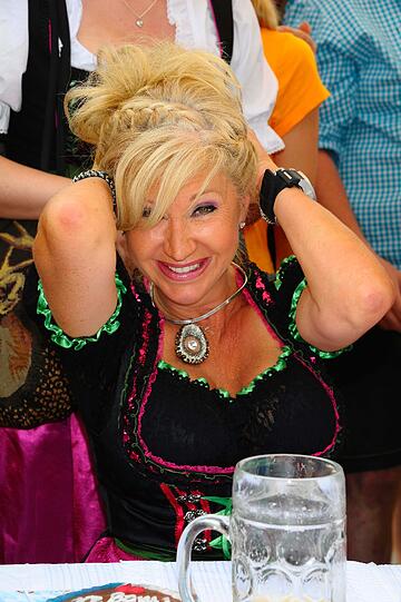 Weitere Bilder von der Dirndl-Party.