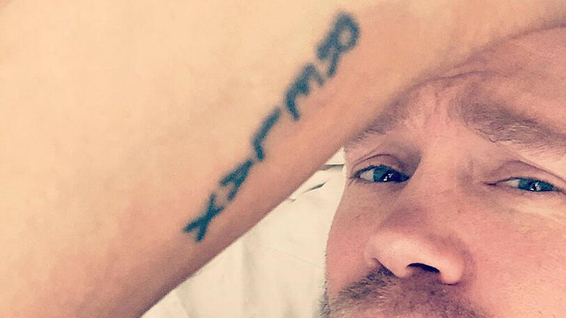 US-Schauspieler Chad Murray zeigt das "Lieblings-Tattoo" seiner Frau