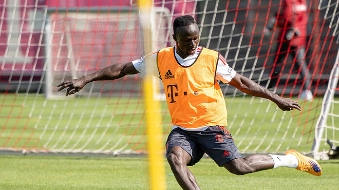 Sadio Mané hat am Dienstag erstmals wieder mit dem Ball trainiert. (Archivbild)