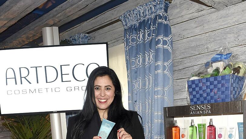 Artdeco-Unternehmenssprecherin Nagia El-Sayed zeigt die neuen Highlights. Artdeco-Unternehmenssprecherin Nagia El-Sayed zeigt die neuen Highlights.