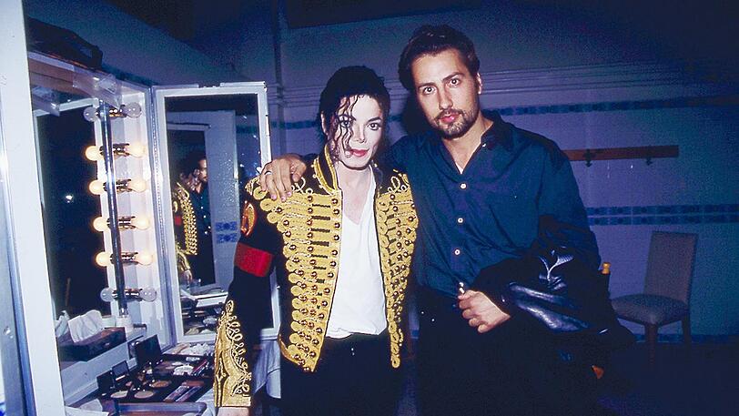 Alex Gernandt trifft Michael Jackson in der Garderobe bei der "HIStory Worldtour" 1996 in Tunis.