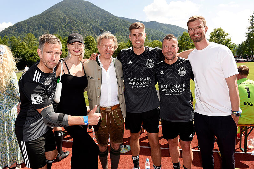 Micky Beisenherz, Lena Gercke, Korbinian Kohler, Dustin Schöne, Lothar Matthäus und Joko Winterscheidt