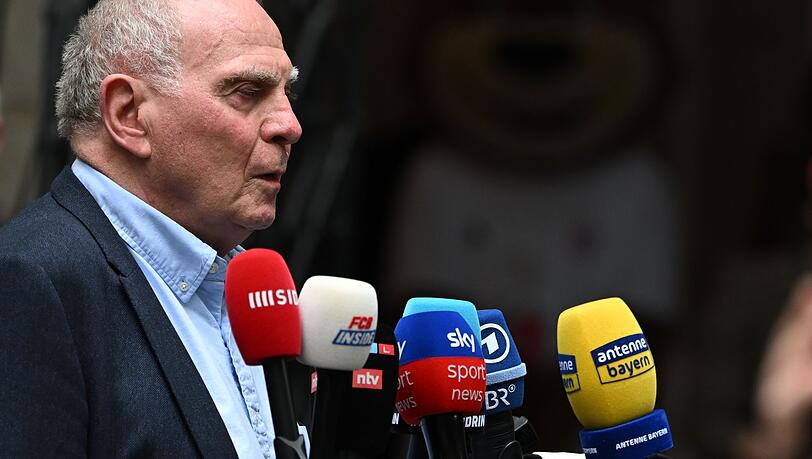 Uli Hoene&szlig; lobt den Bundestrainer f&uuml;r eine Personalentscheidung. (Archivbild)