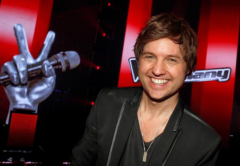 So sieht ein Sieger aus: Nick Howard gewinnt im Finale von "The Voice of Germany" und freut sich riesig.