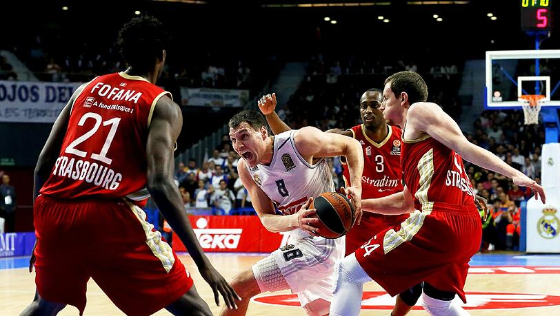 Wie in der Vorsaison scheitern die Bayern-Basketballer in der Euroleague. Wie in der Vorsaison scheitern die Bayern-Basketballer in der Euroleague.