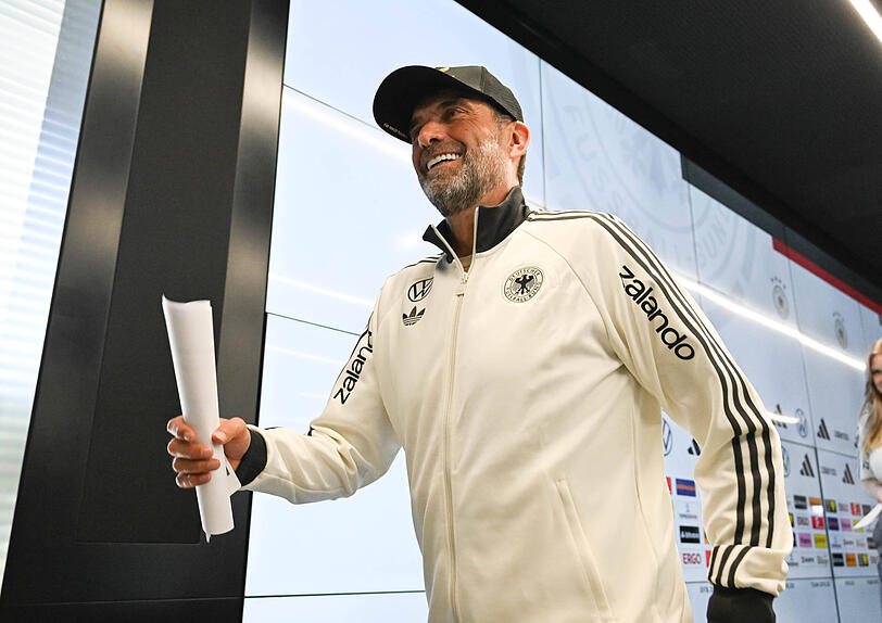 Soll das DFB-Team in eine erfolgreiche Zukunft führen: Bundestrainer Jürgen Klopp. Soll das DFB-Team in eine erfolgreiche Zukunft führen: Bundestrainer Jürgen Klopp.
