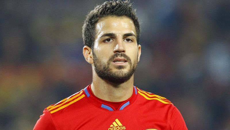 Der Spanier Cesc Fabregas ist angeschlagen. Der Spanier Cesc Fabregas ist angeschlagen.