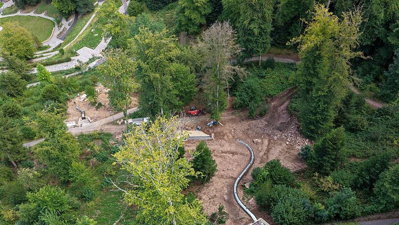 Zwei neue Rutschen im Stadtgarten Calw verbinden künftig den Park mit der Innenstadt. Zwei neue Rutschen im Stadtgarten Calw verbinden künftig den Park mit der Innenstadt.