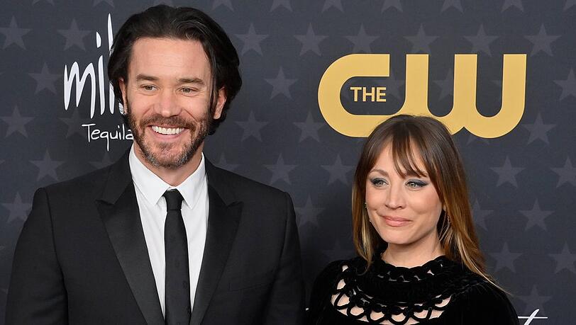 Tom Pelphrey und Kaley Cuoco sind seit 2022 ein Paar. Tom Pelphrey und Kaley Cuoco sind seit 2022 ein Paar.