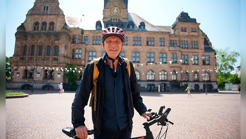 "Martin Brambach radelt durchs Revier": Martin Brambach erkundet für eine WDR-Doku auf 120 Kilometern das Ruhrgebiet. "Martin Brambach radelt durchs Revier": Martin Brambach erkundet für eine WDR-Doku auf 120 Kilometern das Ruhrgebiet.