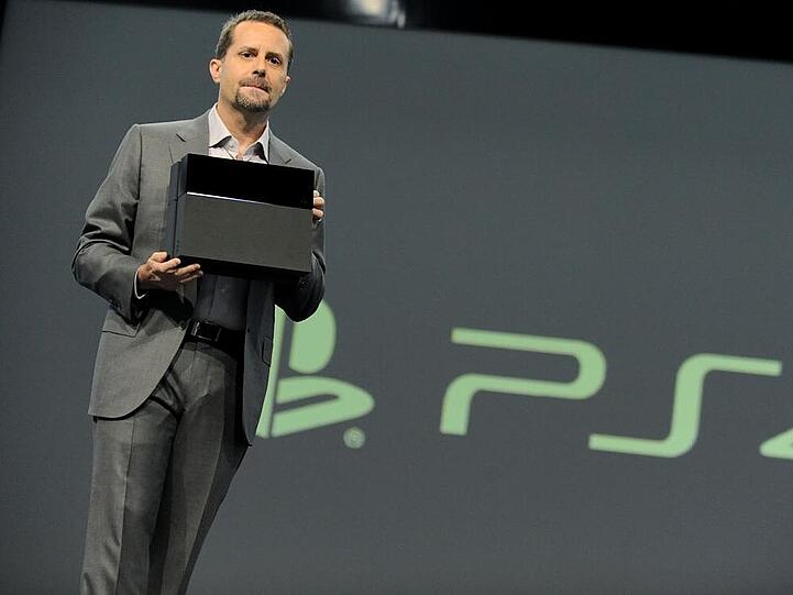 Andrew House, Chef von Sony Computer Entertainment