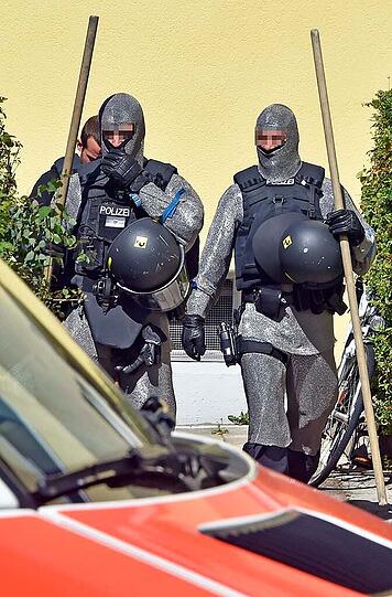 Bilder vom Großeinsatz der Polizei in Berg am Laim.