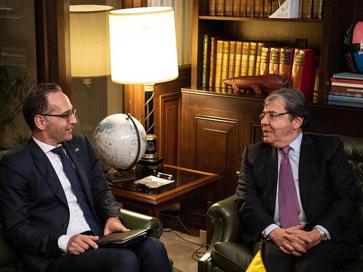 Außenminister Heiko Maas zu Gast bei seinem kolumbianischen Amtskollegen Carlos Holmes Trujillo in Bogota. Die Lateinamerika-Reise von Maas ist der Auftakt zu einer politischen und wirtschaftlichen Offensive, um die Beziehungen zu dem Kontinent wieder zu stärken.