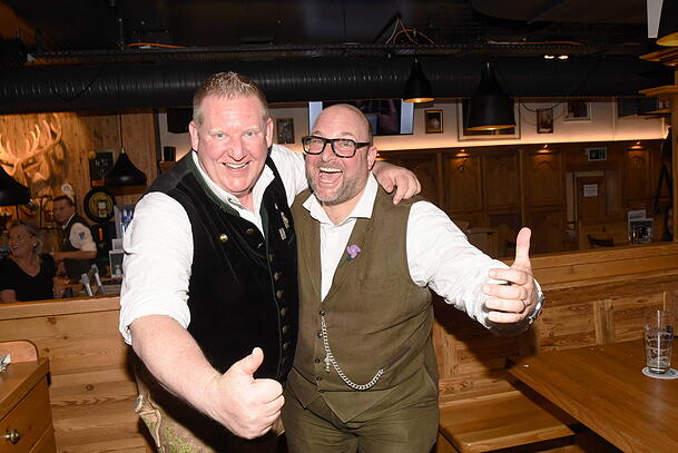 Maximilian Oberbigler (r.) und Dominic Graf von Matuschka haben die beiden Opatija-Lokale 2023 übernommen. Matuschka zog sich Anfang 2025 zurück und kurz darauf kam die Insolvenz des Unternehmens. Maximilian Oberbigler (r.) und Dominic Graf von Matuschka haben die beiden Opatija-Lokale 2023 übernommen. Matuschka zog sich Anfang 2025 zurück und kurz darauf kam die Insolvenz des Unternehmens.