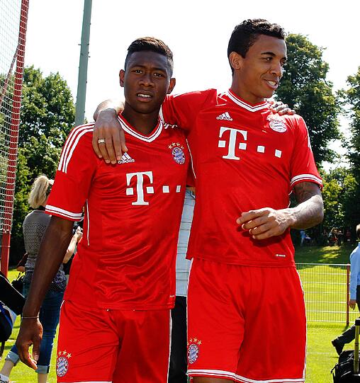 David Alaba und Luiz Gustavo. Erst am Mittwoch kam Gustavo aus dem Urlaub zurück.