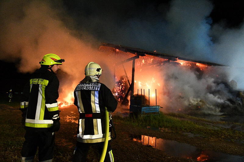 Bei dem Scheunenbrand in Grabenstätt wurde zum Glück niemand verletzt.