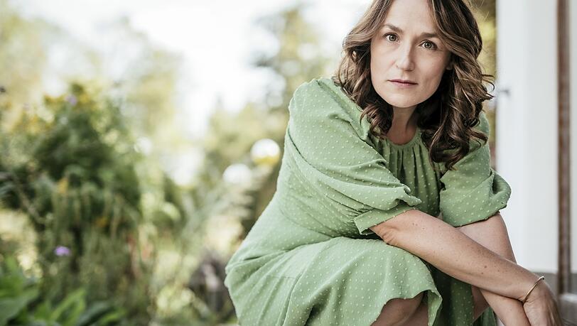 Schauspielerin Judith Toth doubelt heuer Michaela Kaniber.